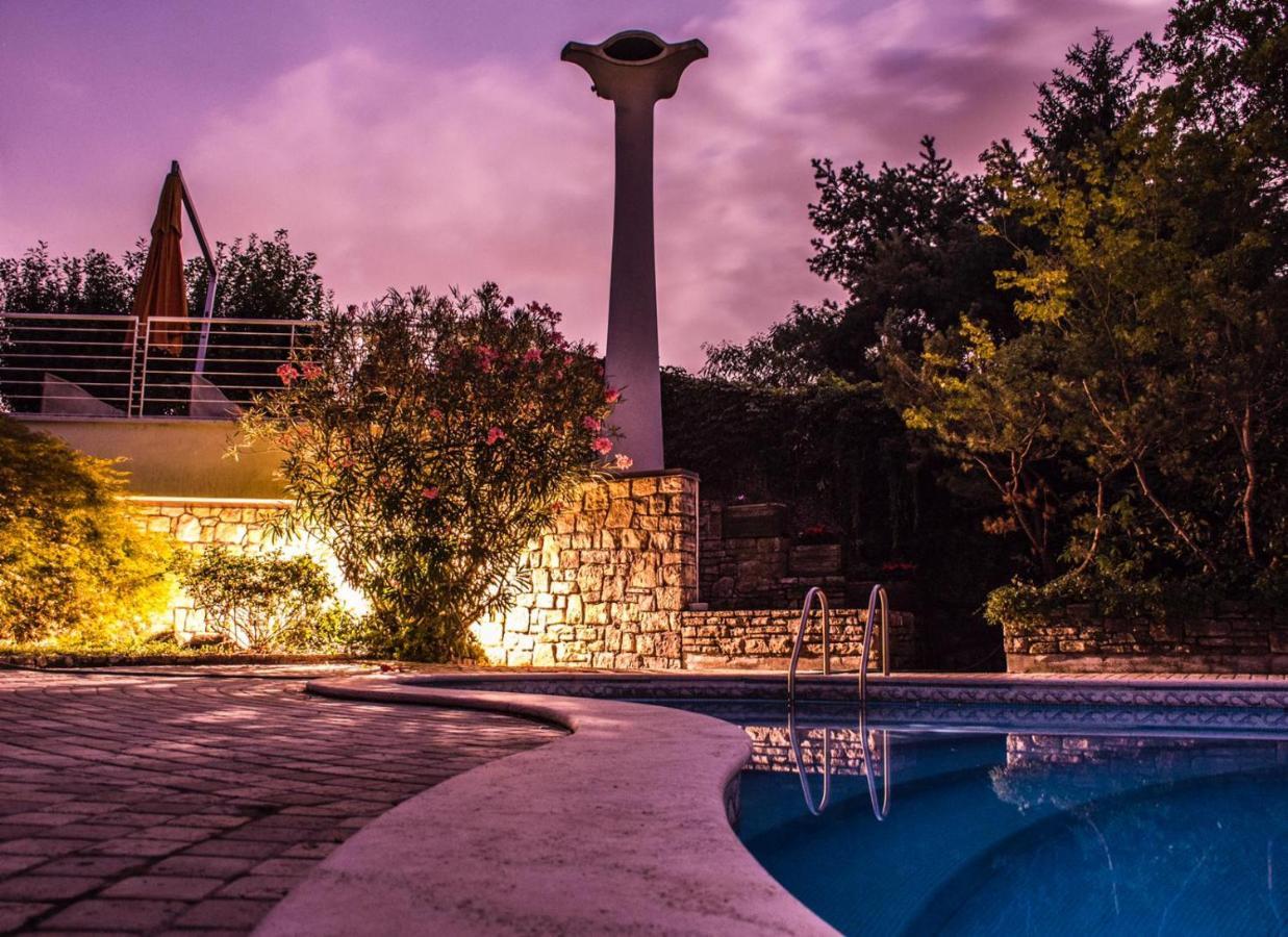Villa Gloria Sesto Calende Exterior photo